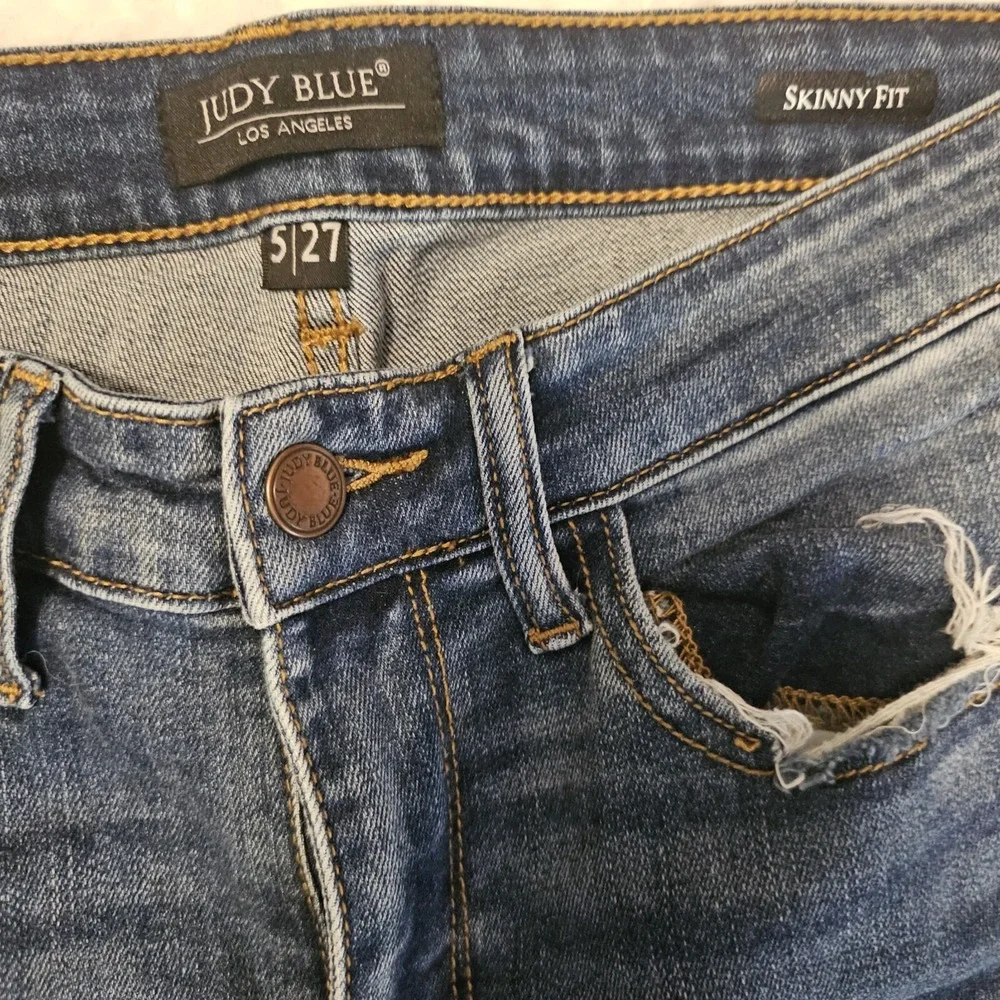 Judy Blue Women's Skinny Jeans Distressed‎ 5/27 - Picture 4 of 10